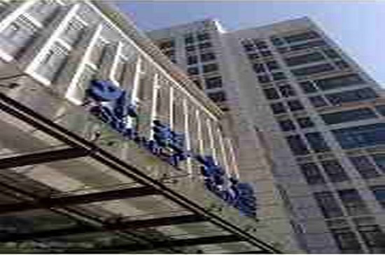 某著名医院外墙清洗