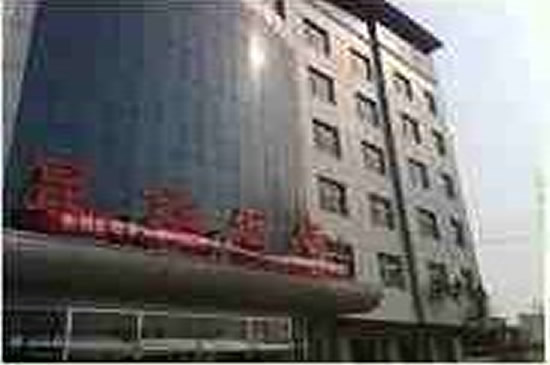 昆钰酒店外墙清洗